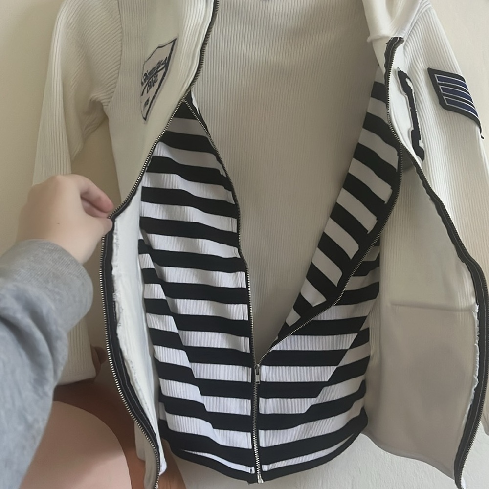 Y2K Jacket - Picture 3 of 8